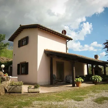 Casette Il Mughetto Nyaraló Santa Fiora